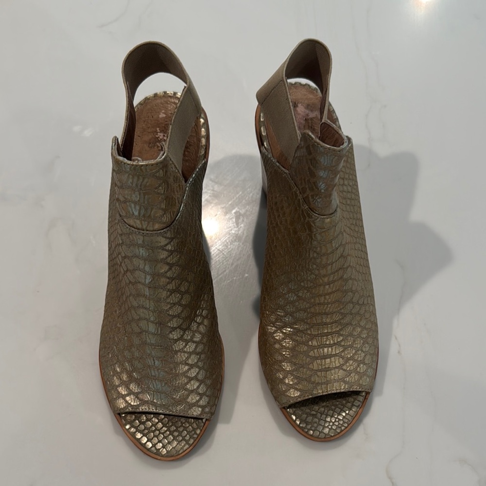 Donald J. Pliner Gold Woven Sandals with Block Heel